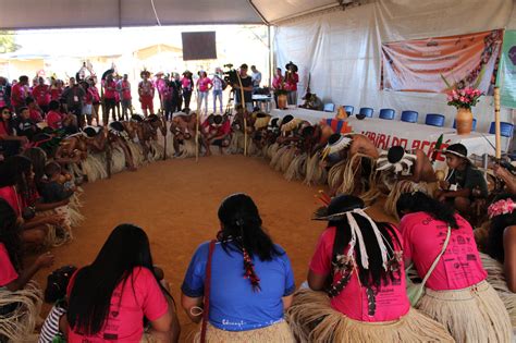 A Rebelião de Pueblo 107: Um Espólio Cultural e a Luta por Terra e Autonomia na América Pré-Colombiana